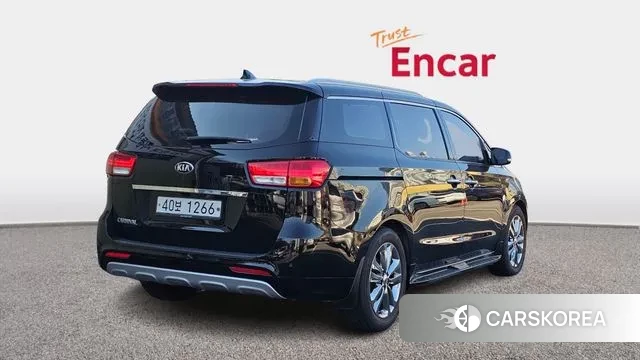 Kia All New Carnival id 3440136 из Кореи 12