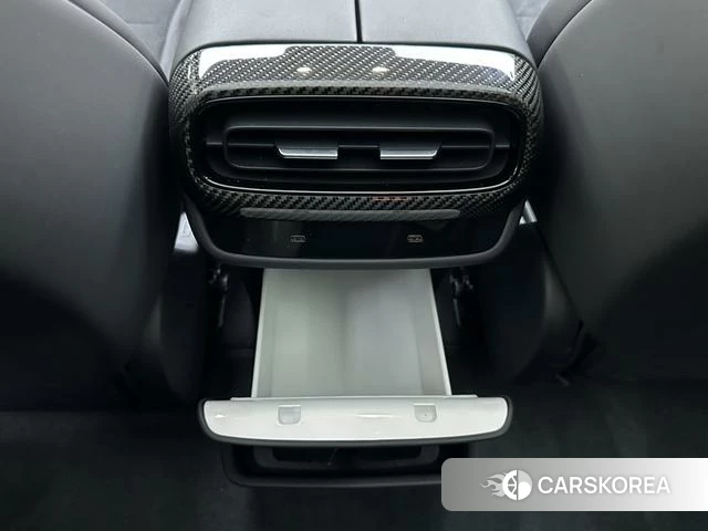 Xiaomi Car Xiaomi SU7 Ultra id 3908776 из Китая 8
