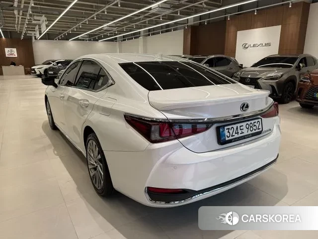 Lexus ES300h 7th generation id 3731770 из Кореи 8