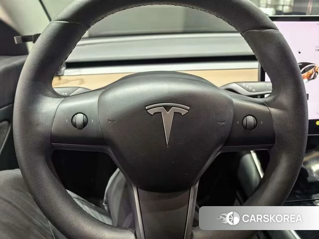 Tesla Model 3 id 4207142 из Китая 7