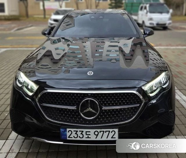 Mercedes-Benz E-Class W214 2024 Черный из Кореи, фото 2