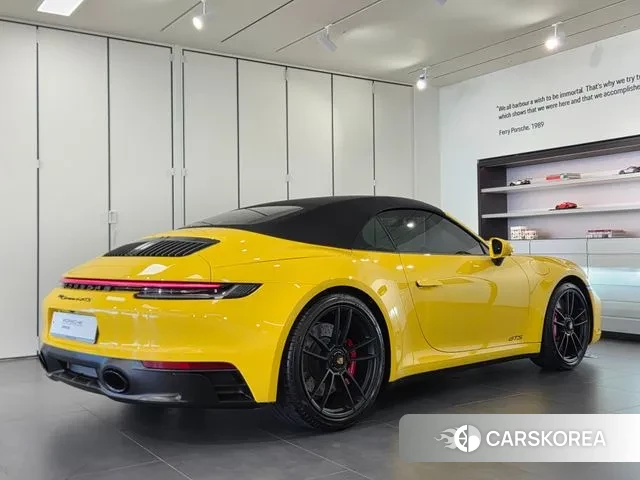 Porsche 911(992) 2024 Желтый из Кореи, фото 4
