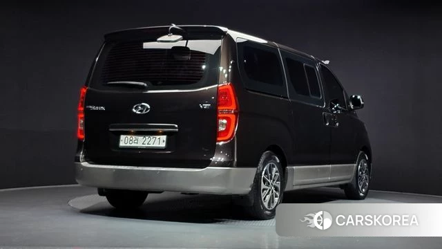 Hyundai The New Grand Starex id 4895700 из Кореи 12