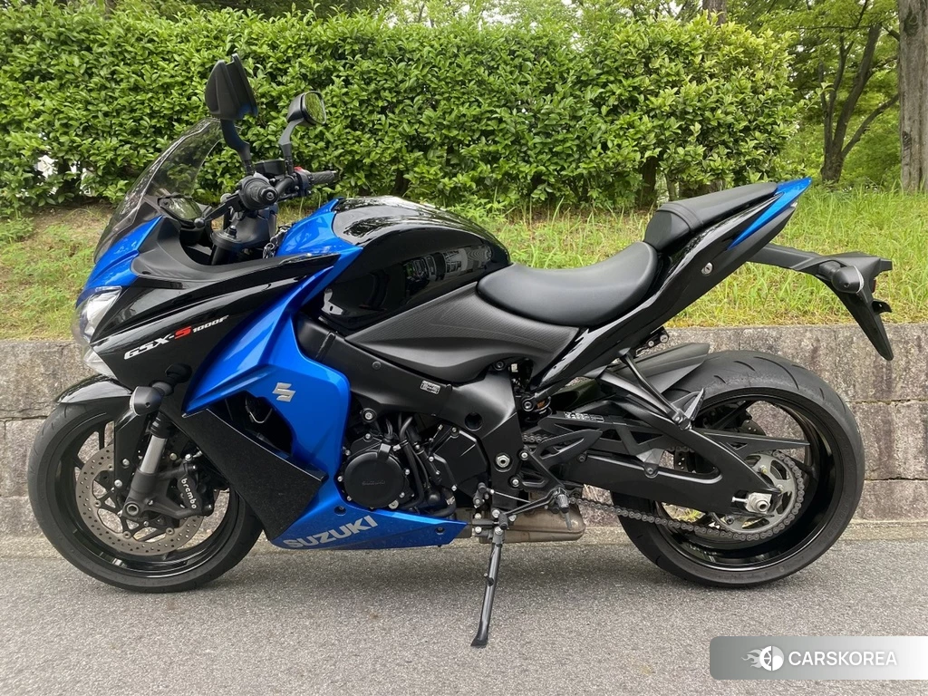 Проданный Suzuki GSX-S1000F 2019 из Японии, фото 2