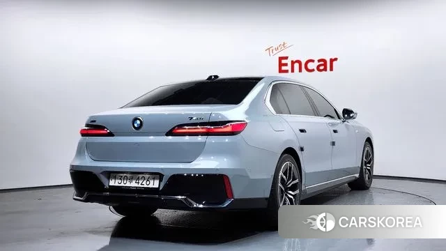 BMW 7 Series (G70) id 3734138 из Кореи 12