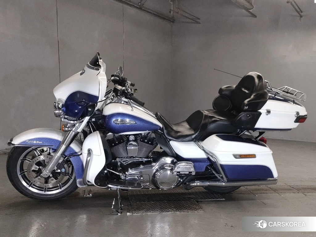 Проданный Harley-Davidson Electra Glide FLHTCUL1690 2015 из Японии, фото 2