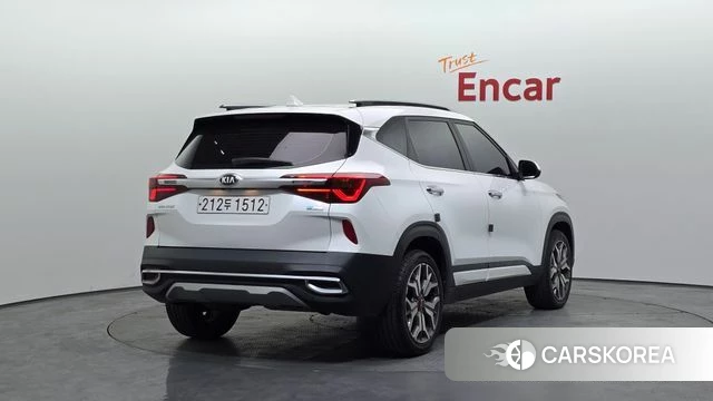 Kia Seltos id 4196607 из Кореи 12