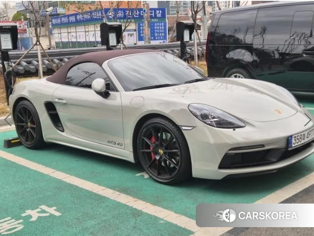 Porsche 718 Boxster 2023 Серебристо-серый из Кореи, фото 2