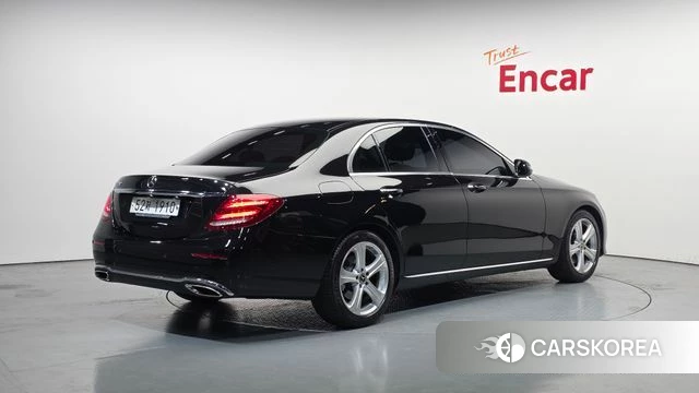 Mercedes-Benz E-Class W213 id 3853850 из Кореи 12