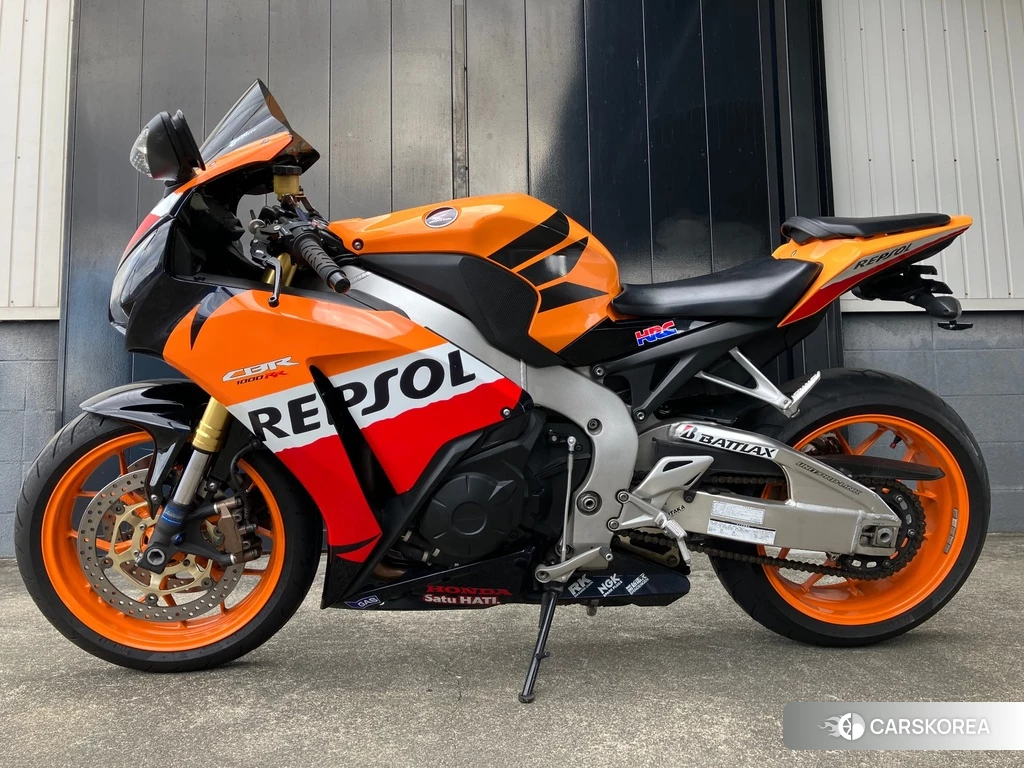 Проданный Honda CBR1000RR ABS 2013 из Японии, фото 2