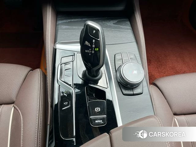 BMW 5 series id 4298429 из Китая 12