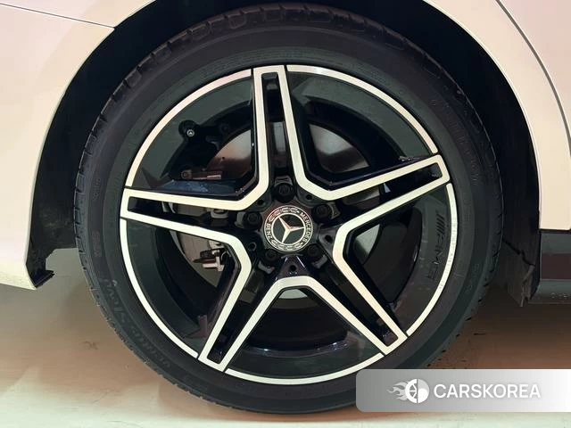 Mercedes-Benz Class C id 4290147 из Китая 12