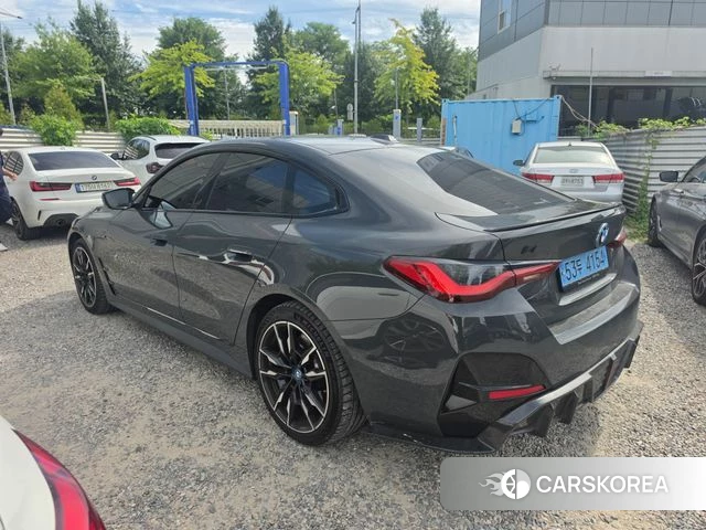 BMW i4 2023 Цвет тростника из Кореи, фото 5