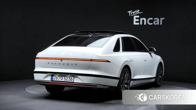 Hyundai Grandeur Hybrid (GN7) id 3940631 из Кореи 12