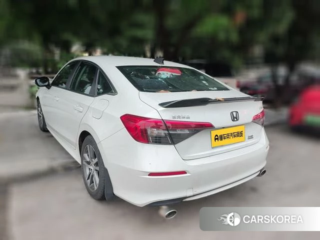 Honda Civic 2022 Белый из Китая, фото 2
