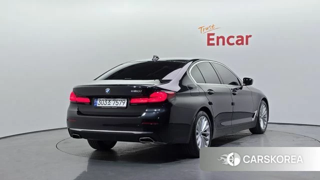 BMW 5 Series (G30) id 4415023 из Кореи 12