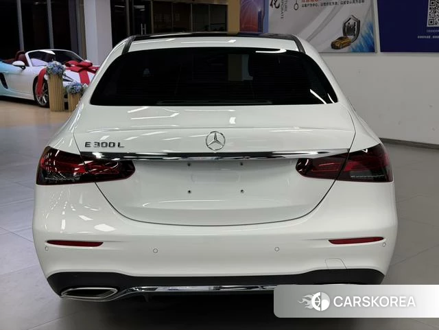 Mercedes-Benz E-class id 4240866 из Китая 12