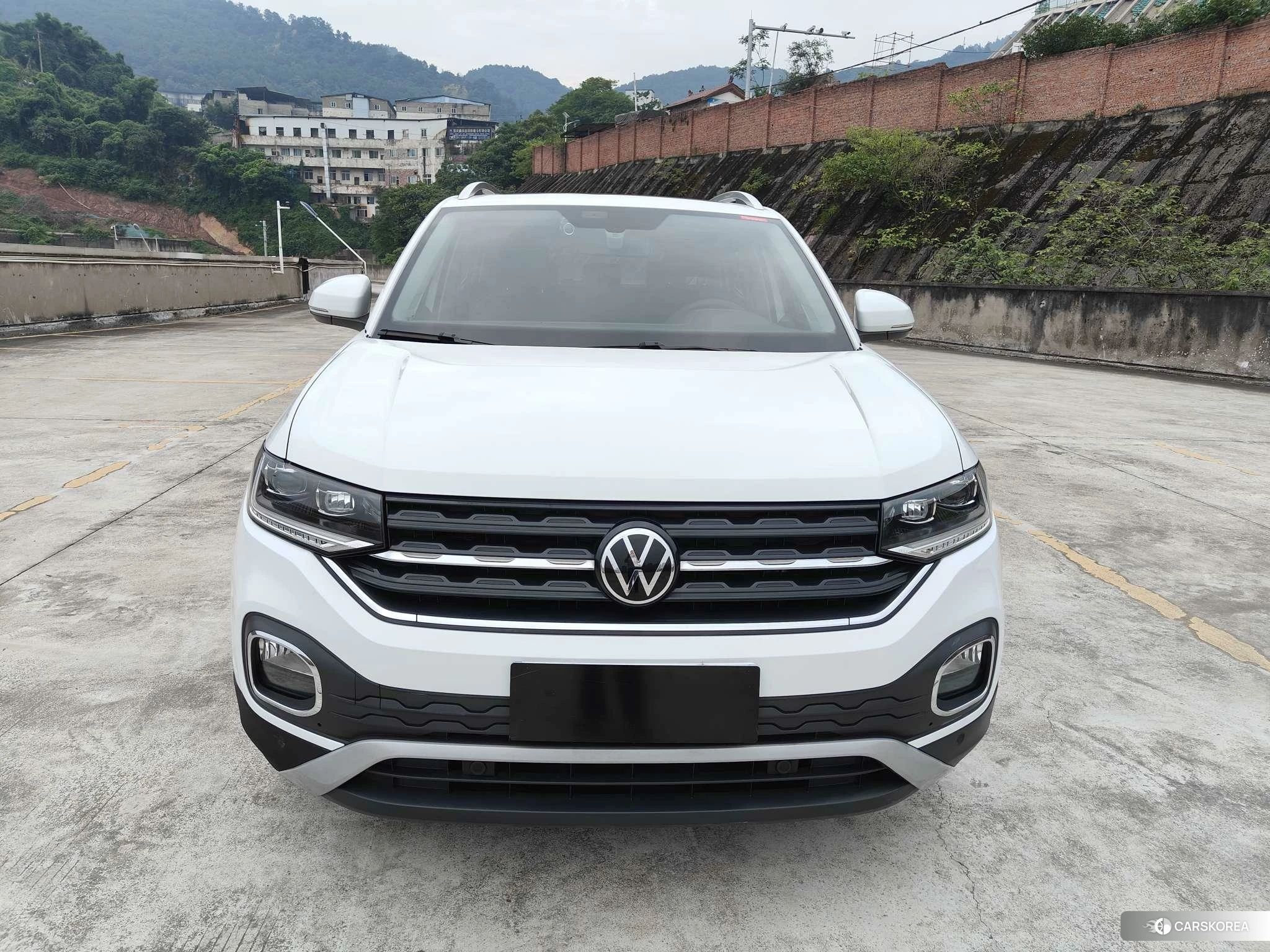 Volkswagen Exploring the shadow id 4455585 из Китая 8
