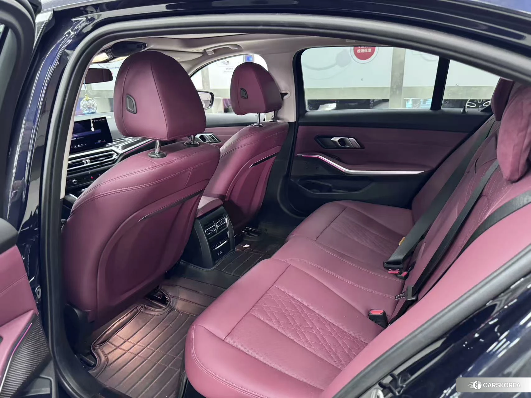 BMW 3 series 2022 Черный из Китая, фото 2