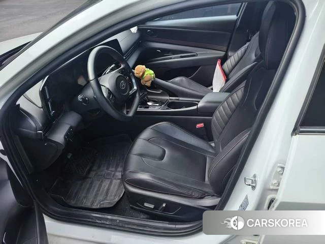 Hyundai Elantra 2023 Белый из Китая, фото 6