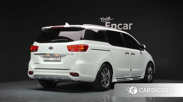 Kia The New Carnival id 4482994 из Кореи 12