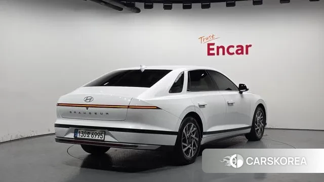 Hyundai Grandeur Hybrid (GN7) id 3426454 из Кореи 12