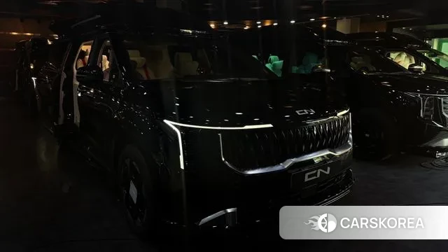 Kia The New Carnival 4th Generation 2025 Черный из Кореи, фото 5