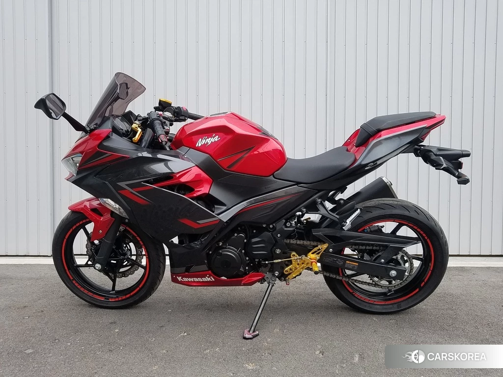 Проданный Kawasaki Ninja 400-2 2019 из Японии, фото 2