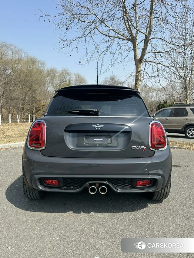 MINI Unknown id 3889785 из Китая 7