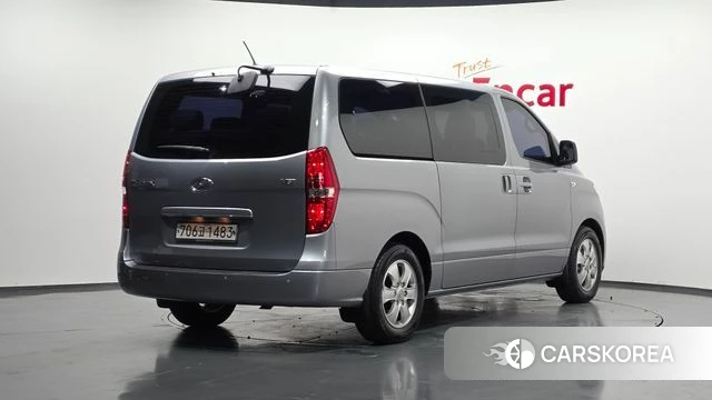 Hyundai The New Grand Starex id 4483061 из Кореи 12