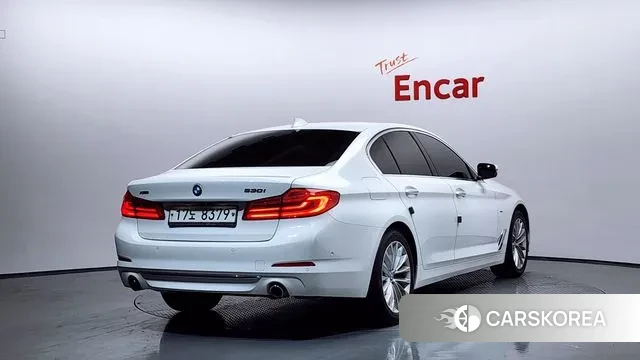 BMW 5 Series (G30) id 3737028 из Кореи 12