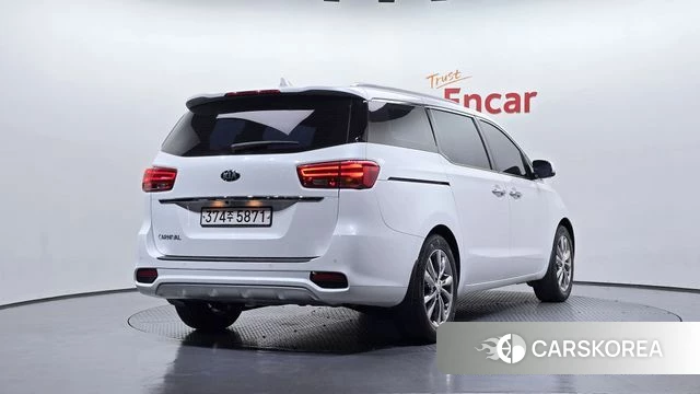 Kia The New Carnival id 4397487 из Кореи 12