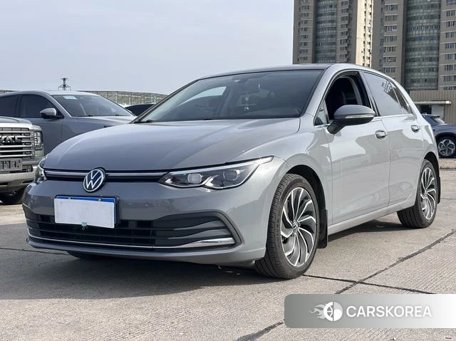Volkswagen Golf 2021 Темно-серый из Китая, фото 2