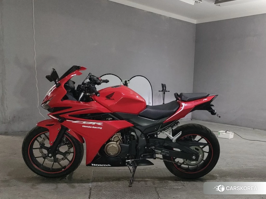 Проданный Honda CBR400R id 4068434 из Японии