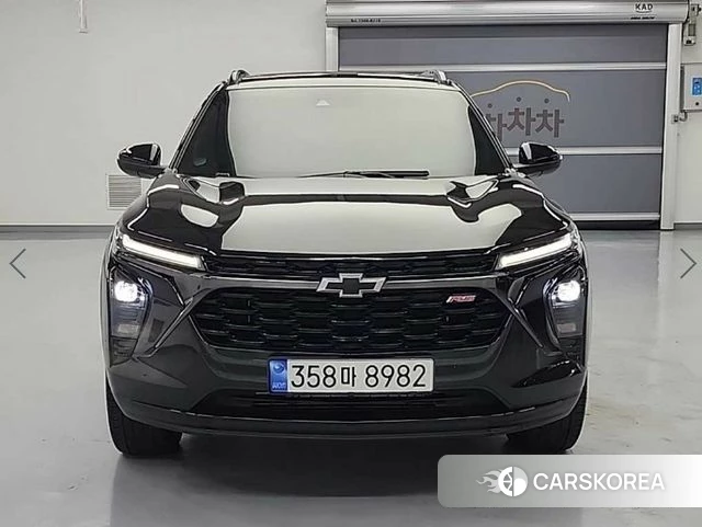 Chevrolet (GM Daewoo) Trax Crossover 2023 Черный из Кореи, фото 2