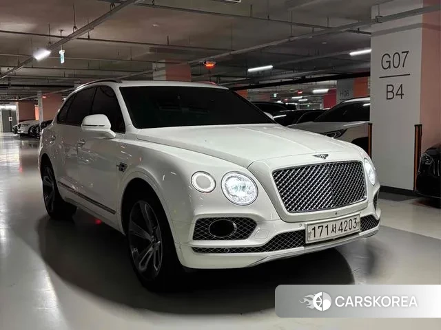 Bentley Bentayga id 3598885 из Кореи 8