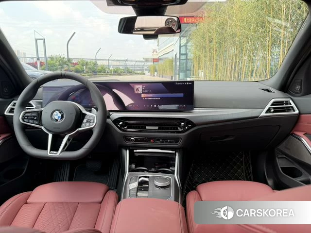 BMW 3 series 2025 Черный из Китая, фото 2