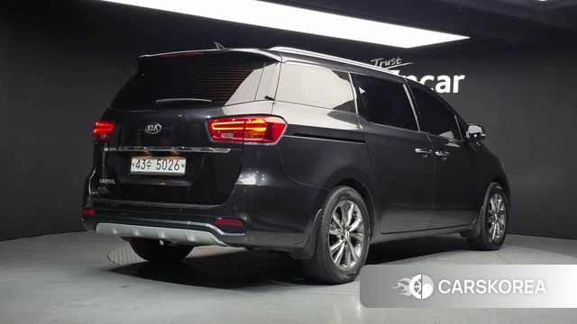 Kia The New Carnival id 4924116 из Кореи 12
