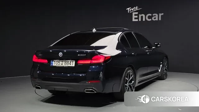 BMW 5 Series (G30) id 3047891 из Кореи 12