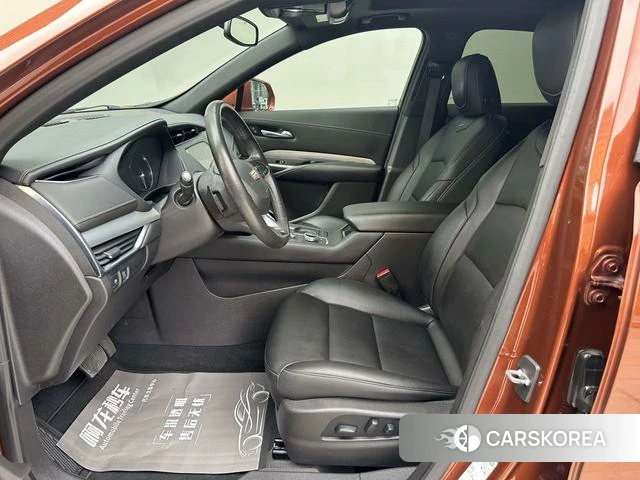 Cadillac XT4 id 4214159 из Китая 12