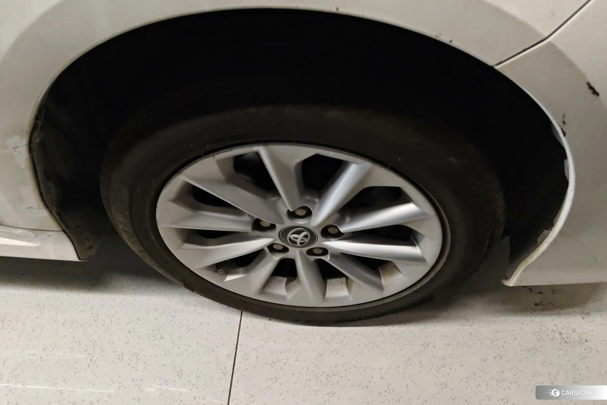 Toyota Corolla id 4407204 из Китая 9