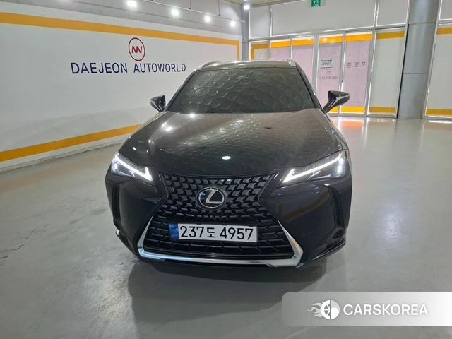 Lexus UX300h id 4635253 из Кореи 12