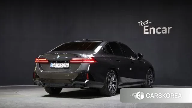 BMW 5 Series (G60) id 3638801 из Кореи 12