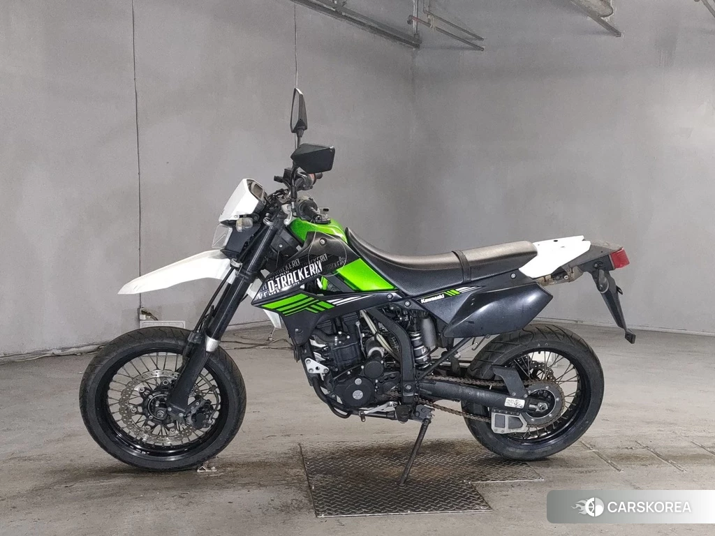 Проданный Kawasaki D-TRACKER X 2013 из Японии, фото 2