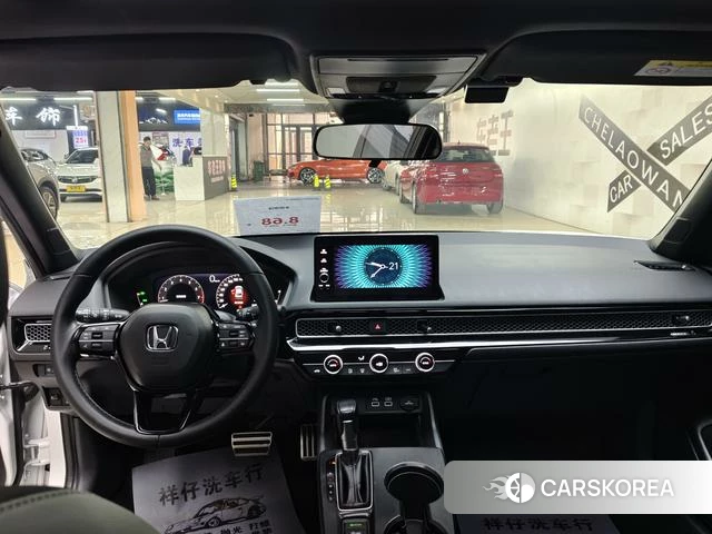 Honda Civic 2023 Белый из Китая, фото 2