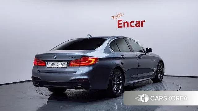 BMW 5 Series (G30) id 3541256 из Кореи 12