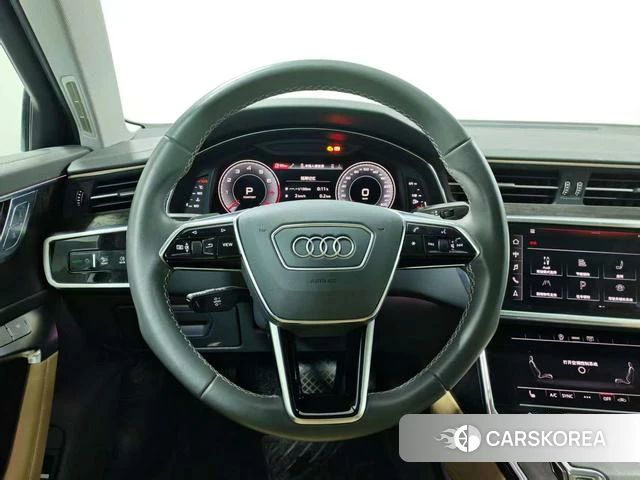 Audi A6L id 4271390 из Китая 9