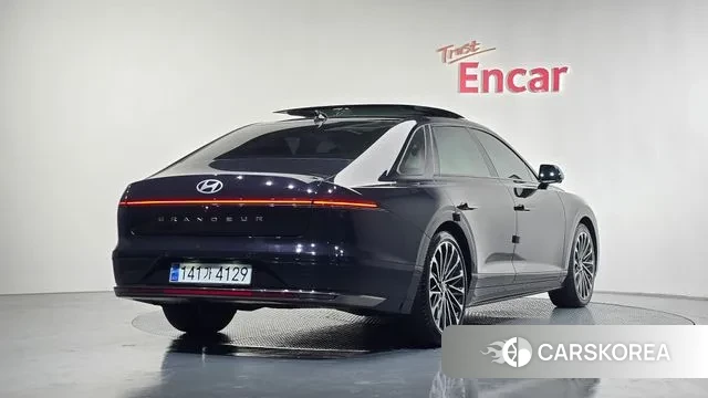 Hyundai Grandeur (GN7) id 3360360 из Кореи 12