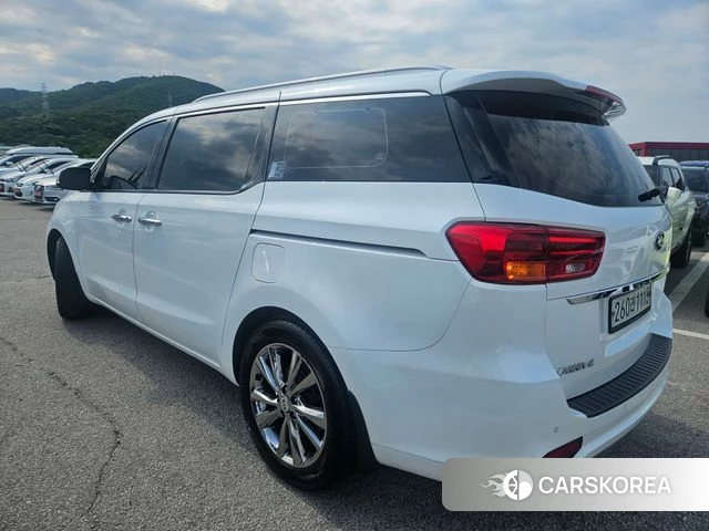 Kia The New Carnival id 4435226 из Кореи 12