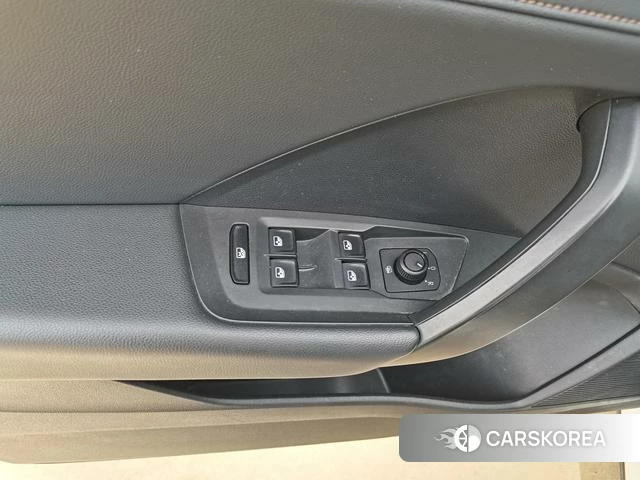 Volkswagen Tuyue id 4258823 из Китая 12